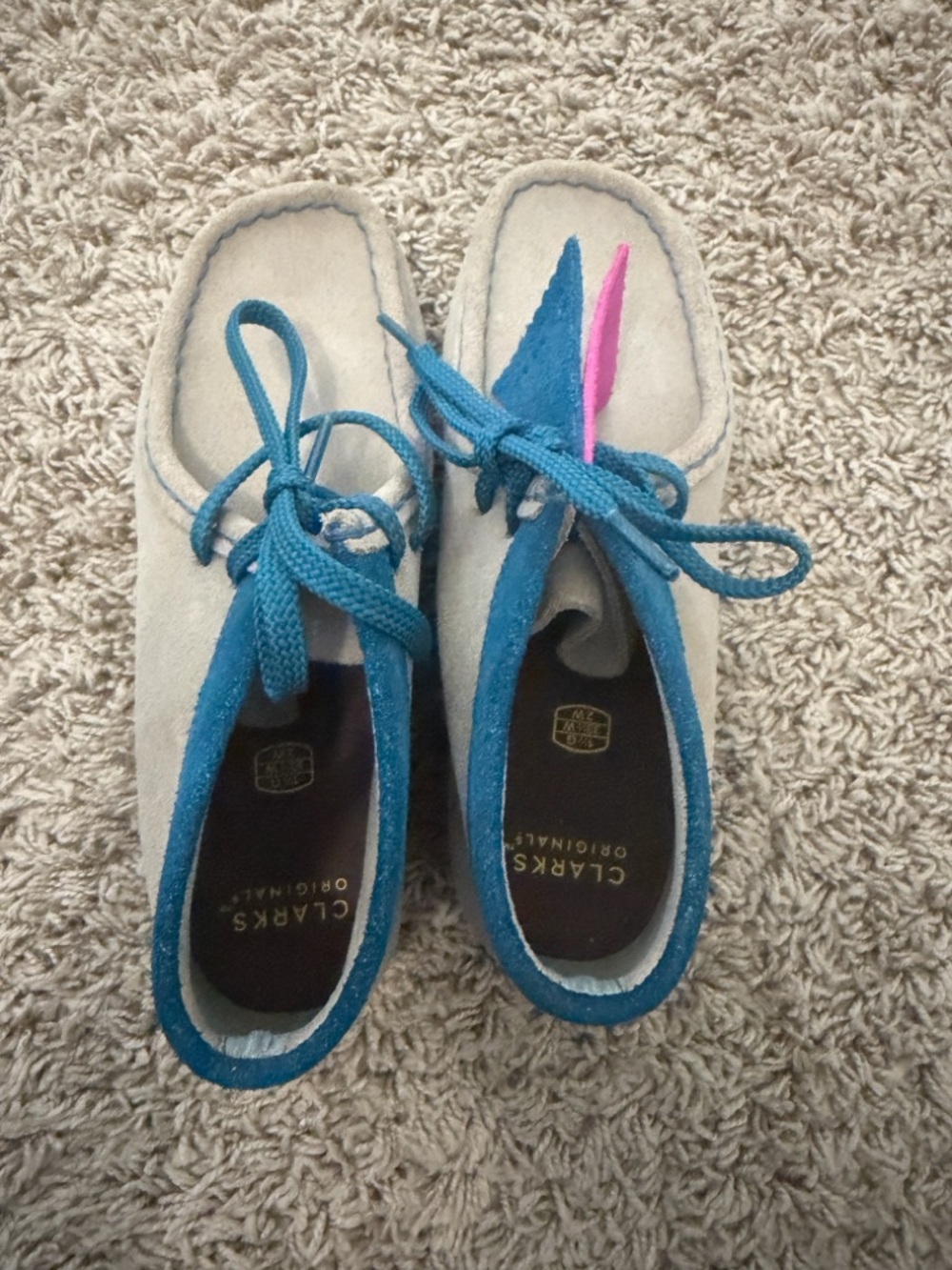 Clarks Originals Desert Trek Shoes in Cream and Teal with Pink Accent
